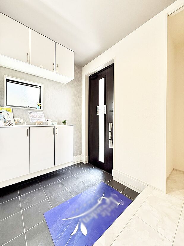 ■ ここから始まる一日、すっきり整った玄関