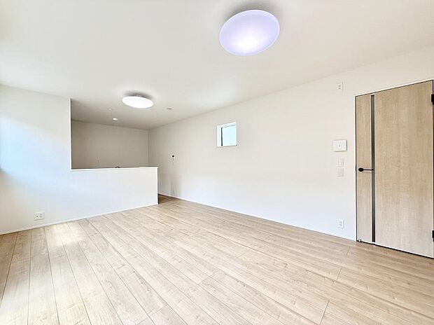 ■くつろぎと笑顔が集まる、心温まるリビング