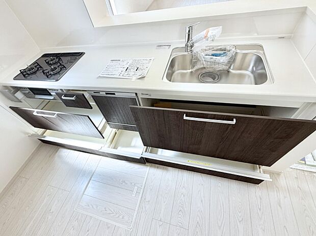 ■美味しい時間が生まれる、笑顔あふれるキッチン