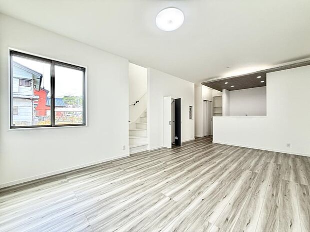 ■心落ち着く場所、ゆったり過ごせるリビング