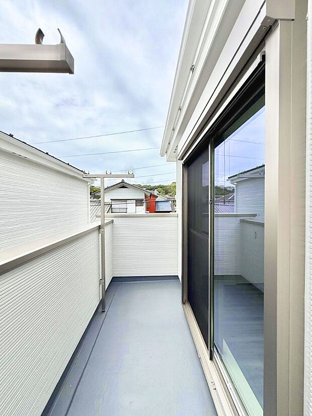 ■ 季節の移ろいを感じられる開放的な空間です