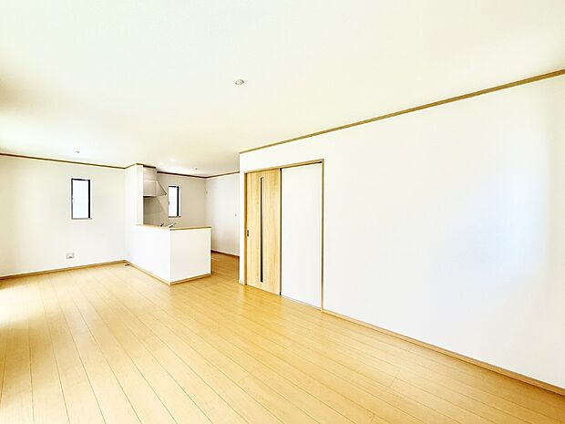 ■くつろぎと笑顔が集まる、心温まるリビング