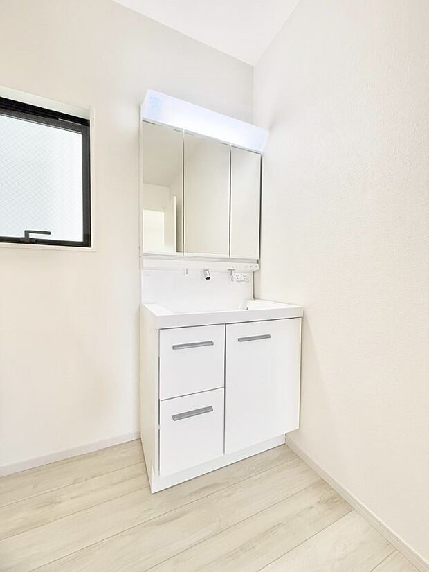 ■朝の準備がスムーズにできる広さです