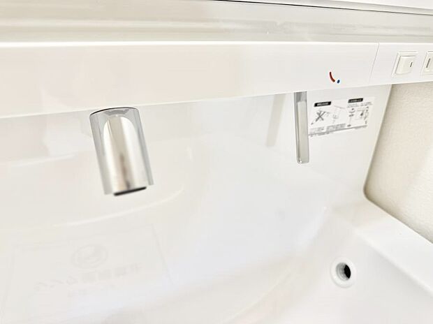 ■手洗いや顔を洗う時も快適に使える便利なシャワー