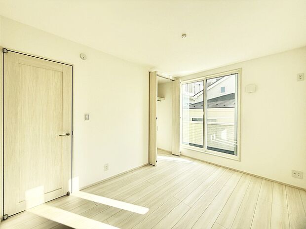 ■落ち着いた色合いのお部屋で穏やかな時間を楽しめます