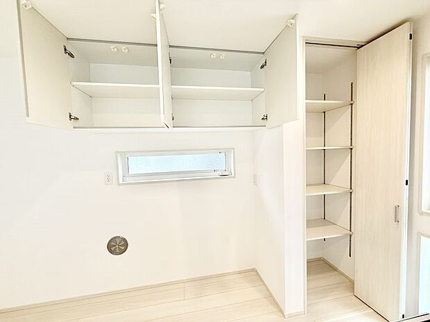 ■家族の絆を深める、温もりのあるキッチン