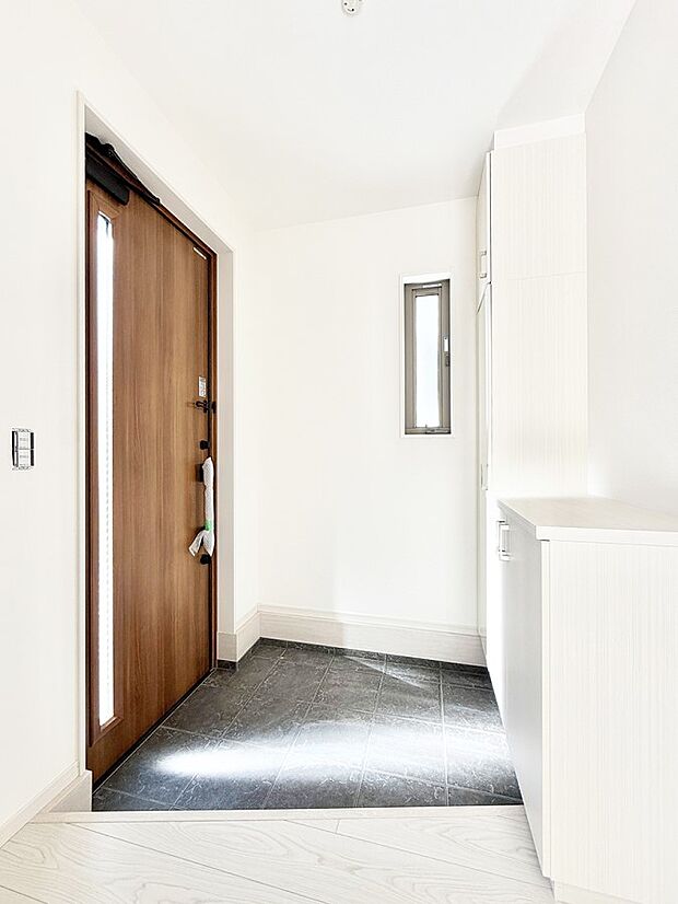 ■ シンプルで美しく、快適な暮らしの入り口