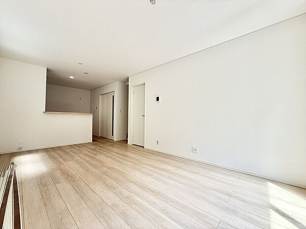 ■くつろぎと笑顔が集まる、心温まるリビング