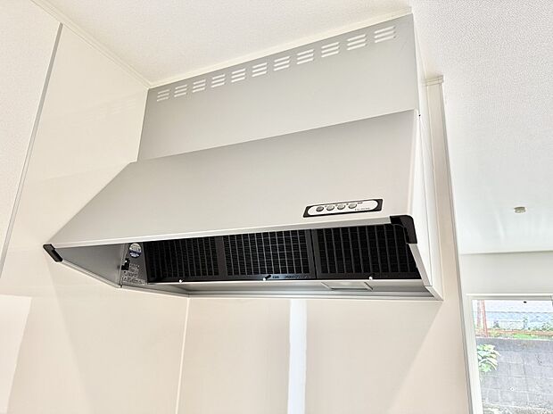 ■調理時の蒸気や匂いが換気扇に誘導され、効率的に排煙ができます。