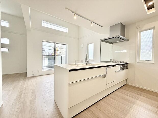 ■作る楽しみと食べる幸せを届けるキッチン