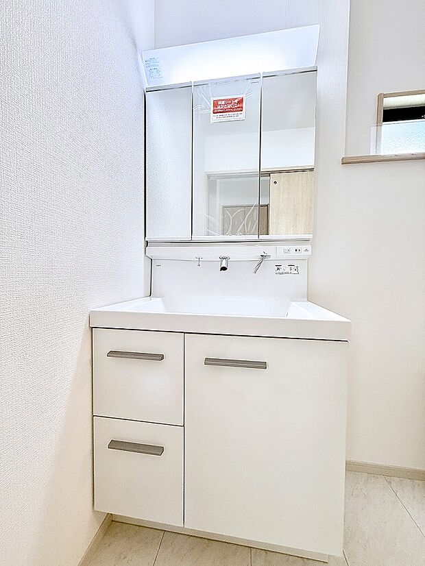 9号棟  ■朝の準備がスムーズにできる広さです