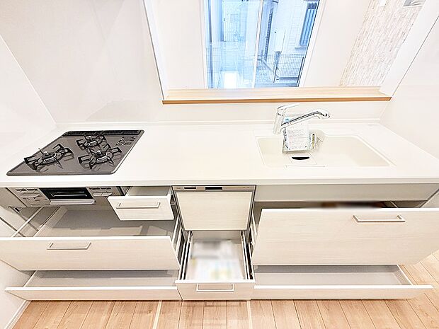 ■美味しい時間が生まれる、笑顔あふれるキッチン