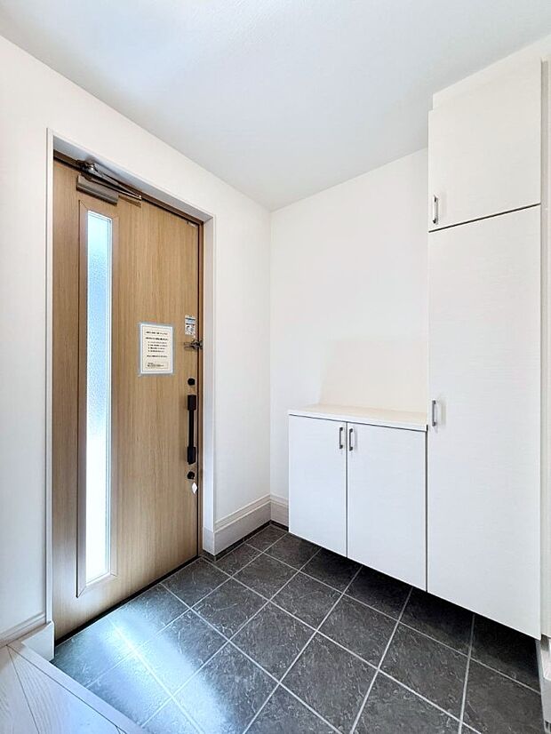 ■ ここから始まる一日、すっきり整った玄関