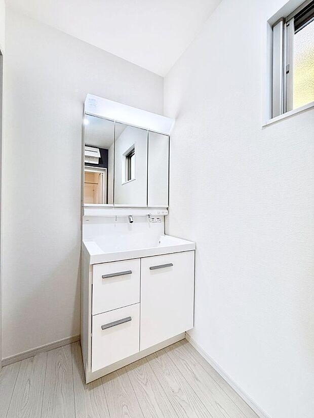 ■朝の準備がスムーズにできる広さです