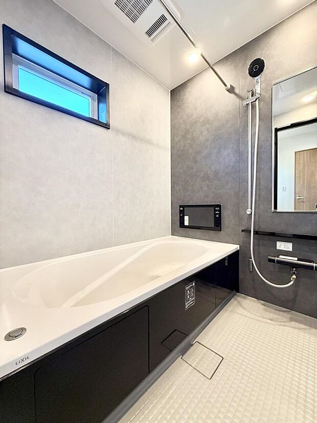 ■ゆっくり、ゆったり寛げるバスルーム