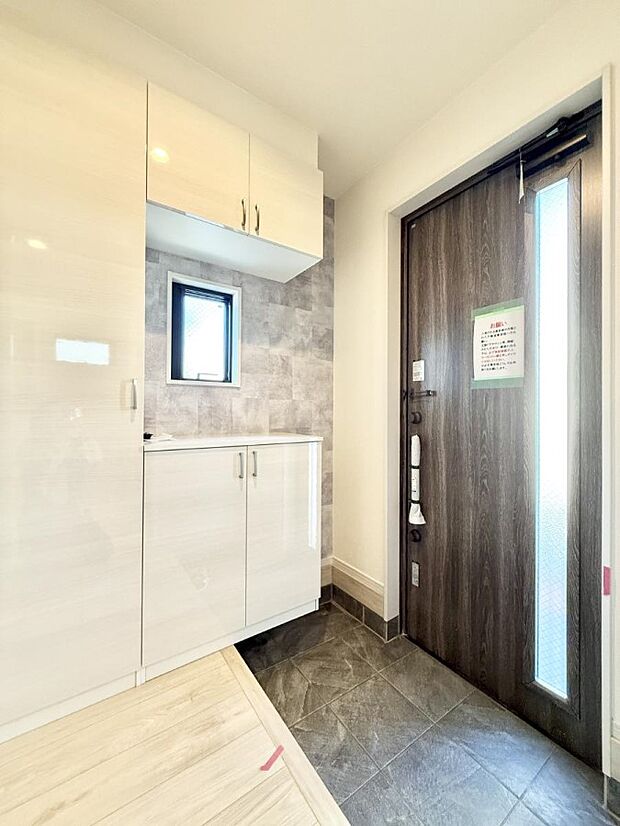 ■玄関はお家の顔！おしゃれな玄関でお客様をお迎え！