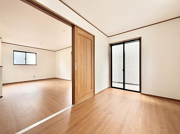 ■落ち着いた色合いのお部屋で穏やかな時間を楽しめます