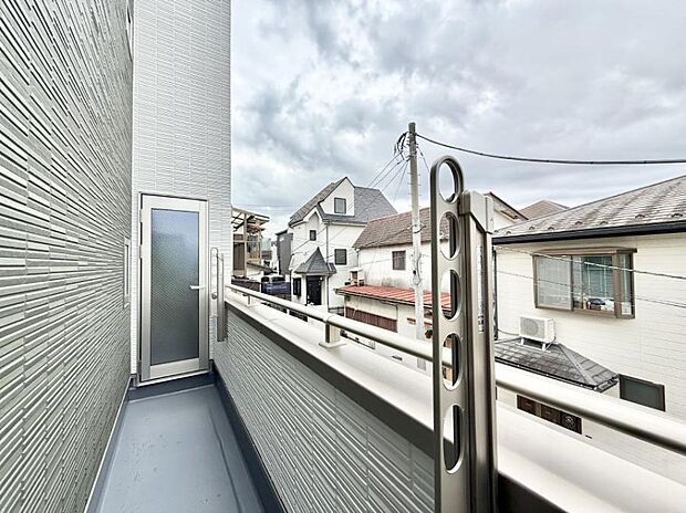 ■日当たり良好！眺めの良いバルコニーです！