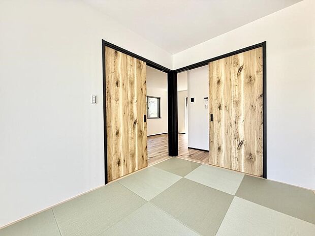 ■落ち着いた色合いのお部屋で穏やかな時間を楽しめます