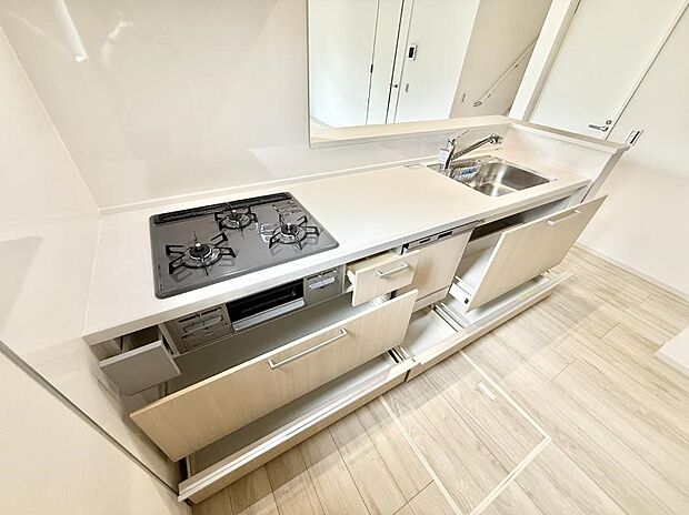 ■作る楽しみと食べる幸せを届けるキッチン