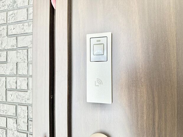 ■鍵を取り出さずに便利に操作できて快適