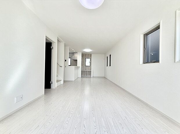 ■心落ち着く場所、ゆったり過ごせるリビング