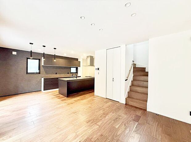 ■心落ち着く場所、ゆったり過ごせるリビング