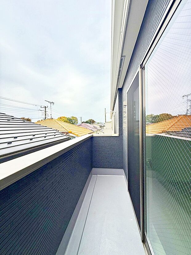 ■ 季節の移ろいを感じられる開放的な空間です