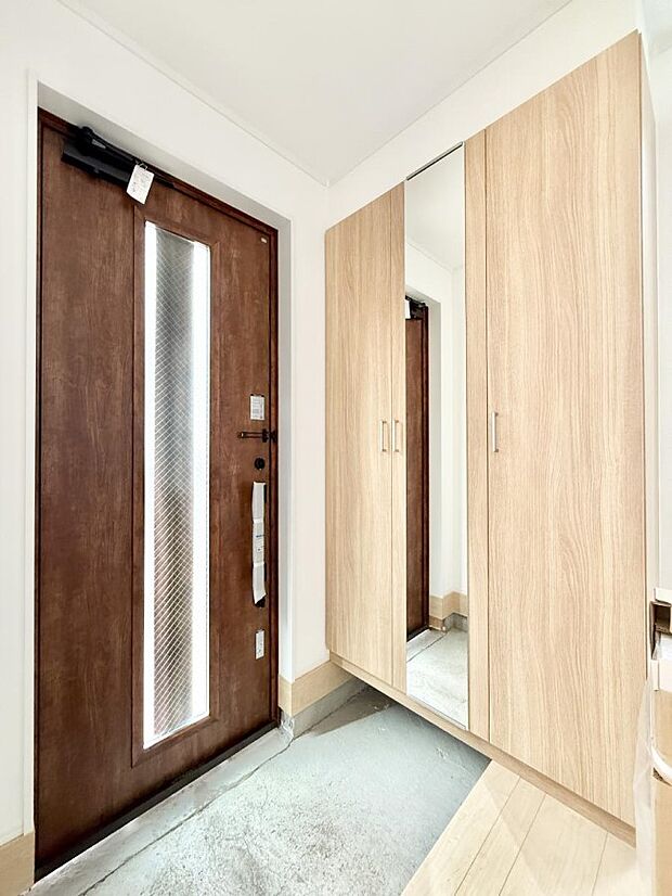 ■ シンプルで美しく、快適な暮らしの入り口