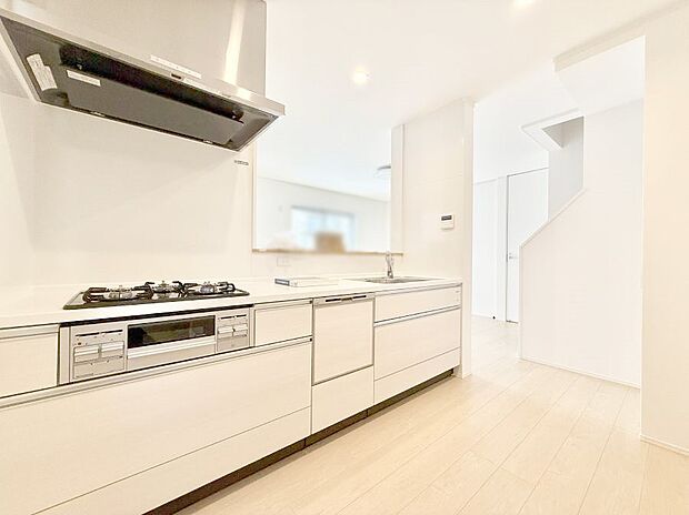 ■シンプルで美しく心地よい時間を生むキッチン空間