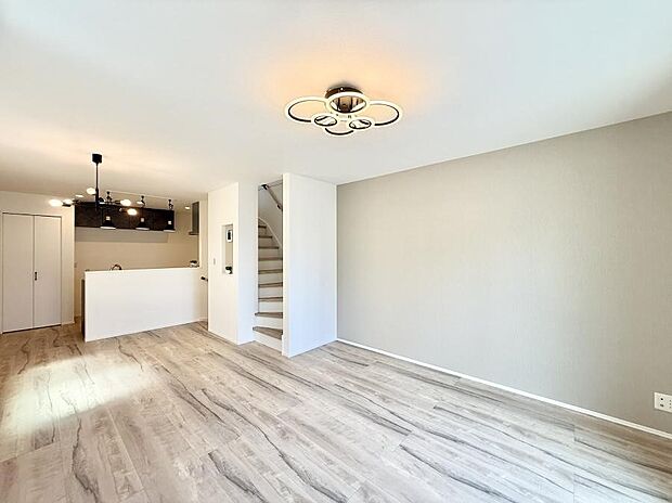 ■心落ち着く場所、ゆったり過ごせるリビング