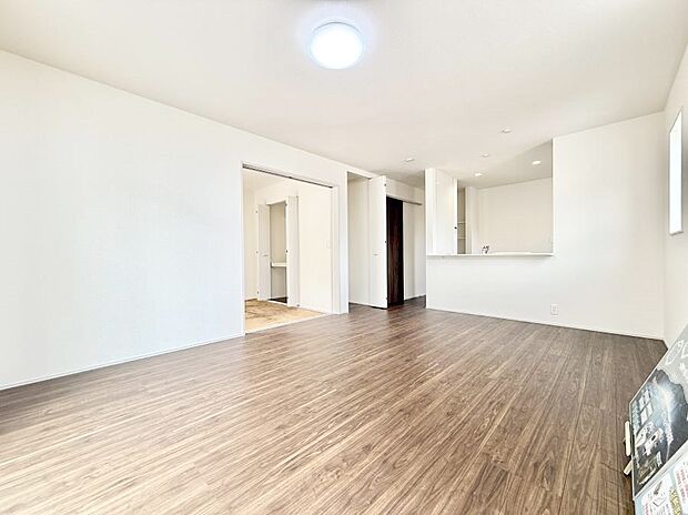 ■心落ち着く場所、ゆったり過ごせるリビング