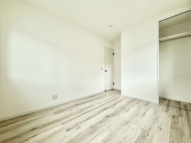 ■落ち着いた色合いのお部屋で穏やかな時間を楽しめます