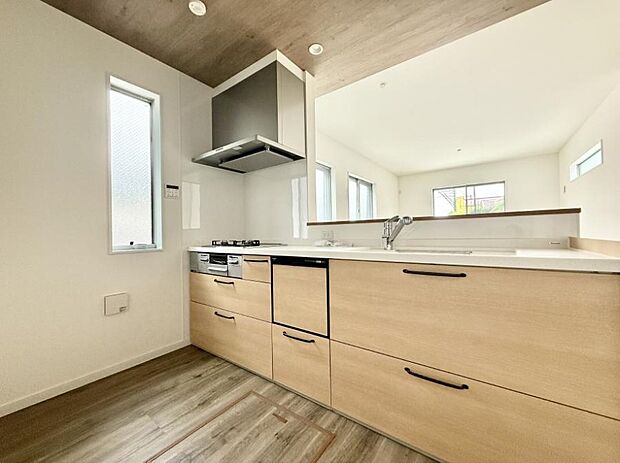 ■美味しい時間が生まれる、笑顔あふれるキッチン