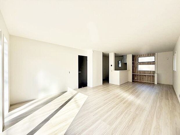 ■心落ち着く場所、ゆったり過ごせるリビング