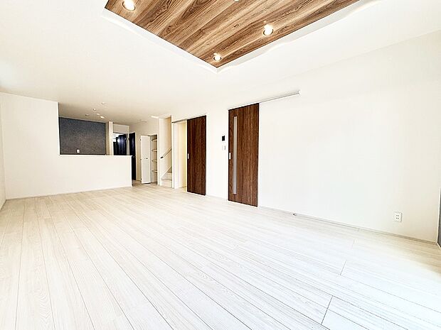 いつの間にか家族が集まっちゃうそんなリビングいいですよね