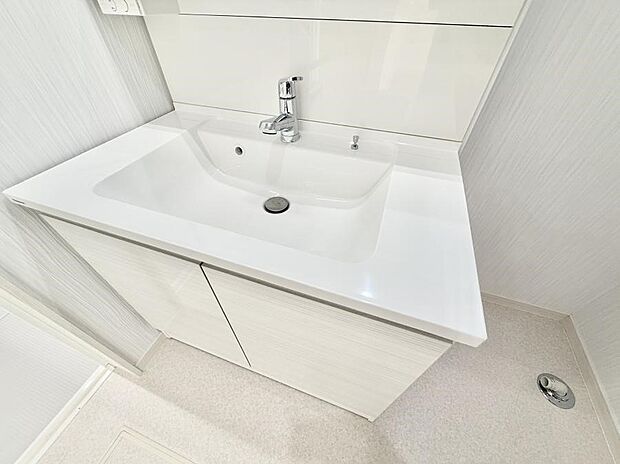 ■手洗いや顔を洗う時も快適に使える便利なシャワー