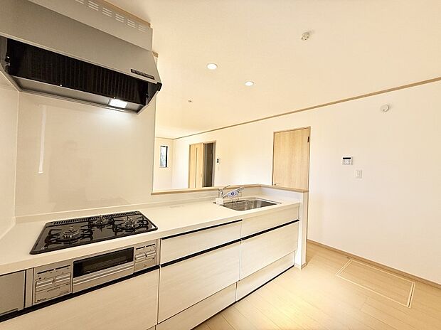 ■家族の絆を深める、温もりのあるキッチン