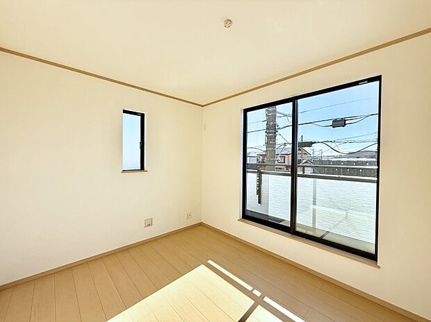 ■落ち着いた雰囲気のお部屋で心が安らぐ空間