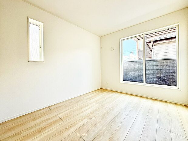 4号棟 ■家具をうまく配置すれば広々とした空間を使い動きやすく、リラックスした時間が過ごせます