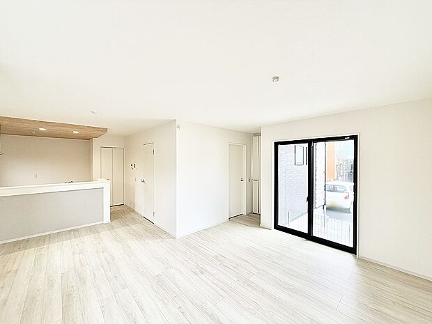 ■くつろぎと笑顔が集まる、心温まるリビング