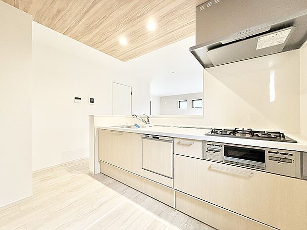 ■家族の絆を深める、温もりのあるキッチン