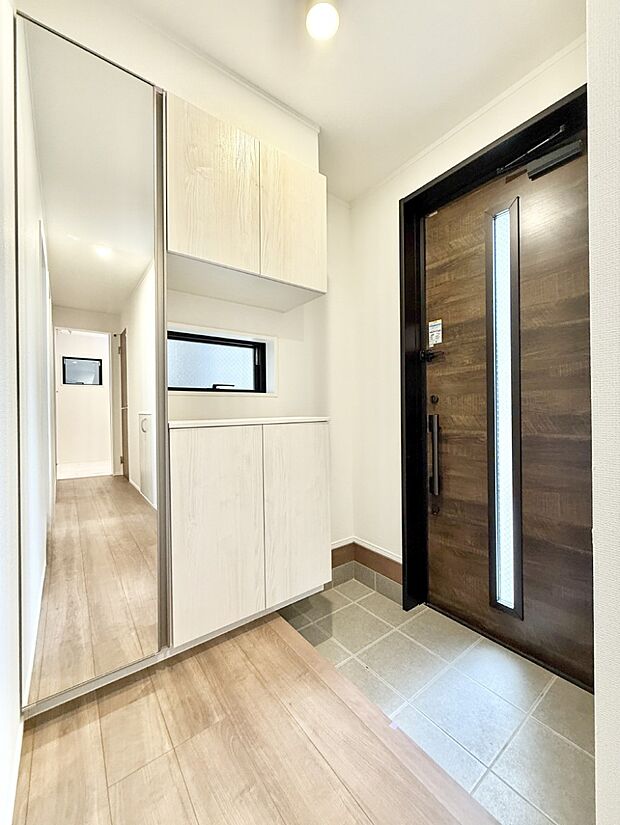 ■玄関はお家の顔！おしゃれな玄関でお客様をお迎え！