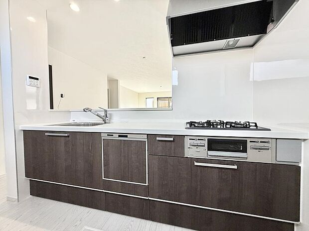 ■家族の絆を深める、温もりのあるキッチン