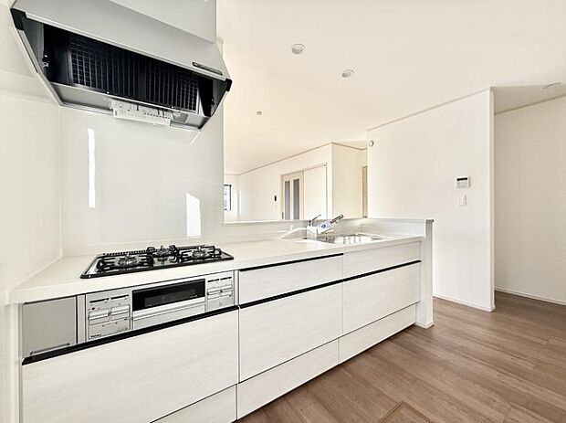 ■会話が深まる対面キッチン!家族との会話がはずみます