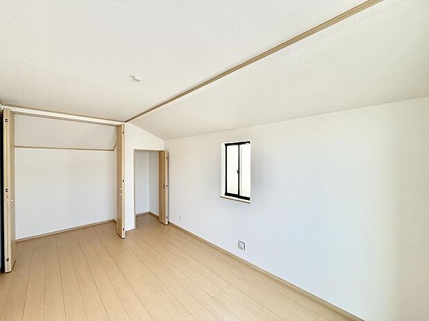 ■落ち着いた色合いのお部屋で穏やかな時間を楽しめます