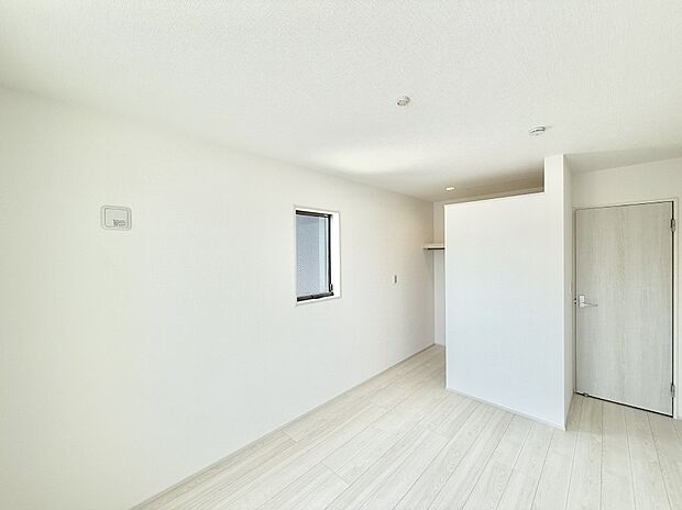 ■落ち着いた色合いのお部屋で穏やかな時間を楽しめます