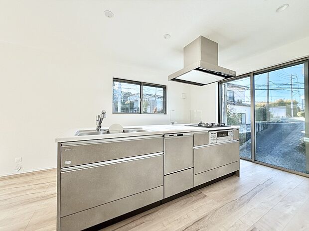 ■料理がもっと楽しくなる、快適なキッチン空間