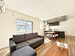 リビング/ダイニングの画像