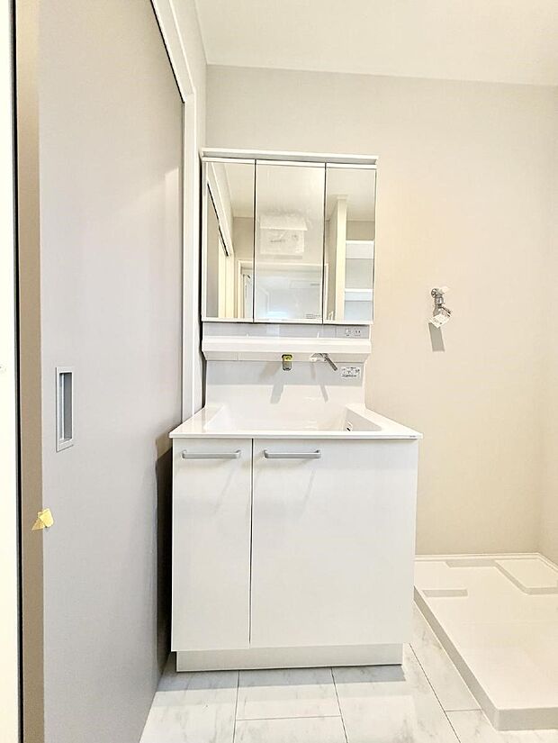 ■朝の準備がスムーズにできる広さです